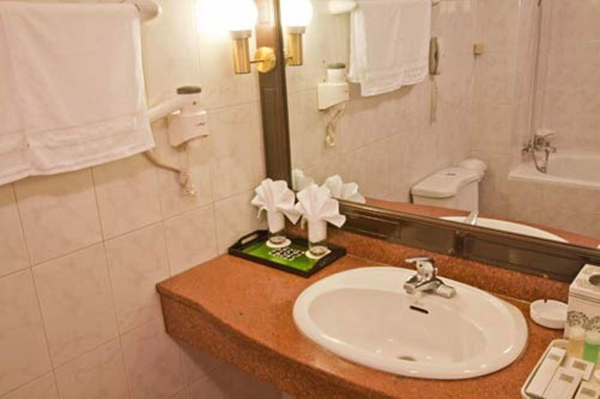 Green Park Hotel Hanoi Eksteriør bilde